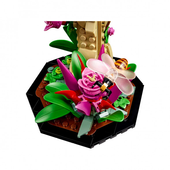 Конструктор LEGO Ideas 21342 Коллекция насекомых в Иваново